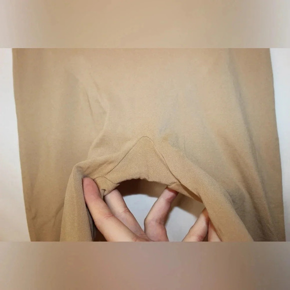 Women’s Assets by Spanx Hi-Rise Lined Shapewear Tummy Control Shorts Size XL - Picture 6 of 11